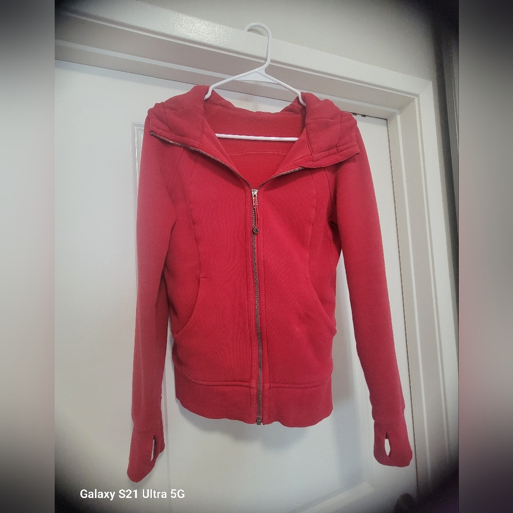 Lululemon Scuba Hoodie Size 4